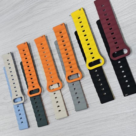 silicone-link-strap-with-20mm-modern-buckle