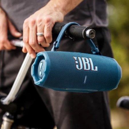 JBL Charge 6 Portable Speaker