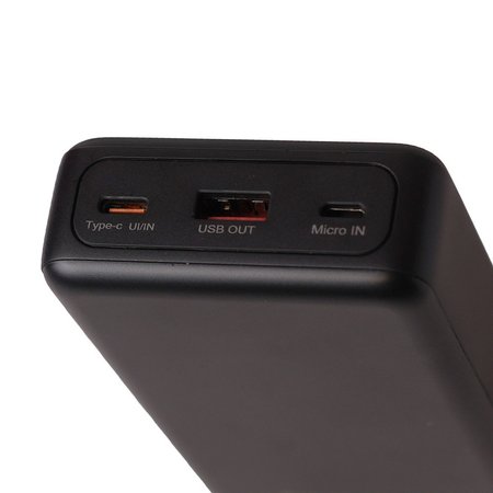 پاوربانک پرووان مدل PPB5212 با ظرفیت 20000 میلیآمپر ساعت، نمایشگر LED و پورتهای USB-C و USB-A