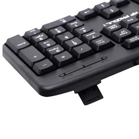 کیبورد اکس پی مدل 8800 با کلیدهای فارسی و اتصال باسیم USB